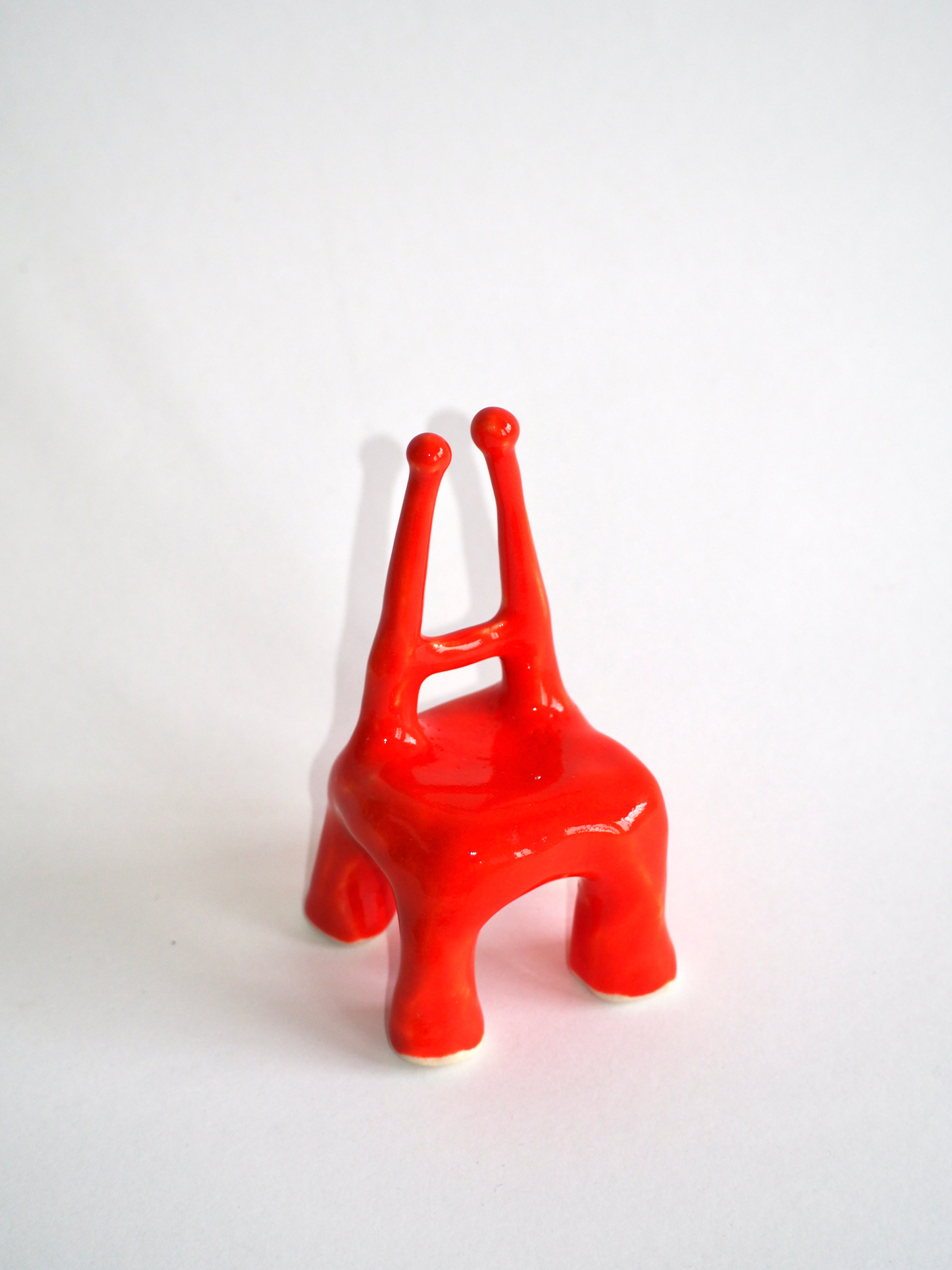 Mini chaise rouge